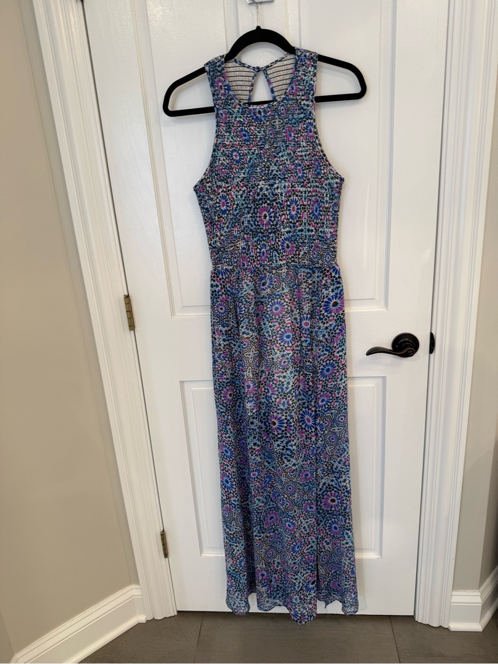 Sleeveless Floral Print Maxi Dress in Blue and Purple